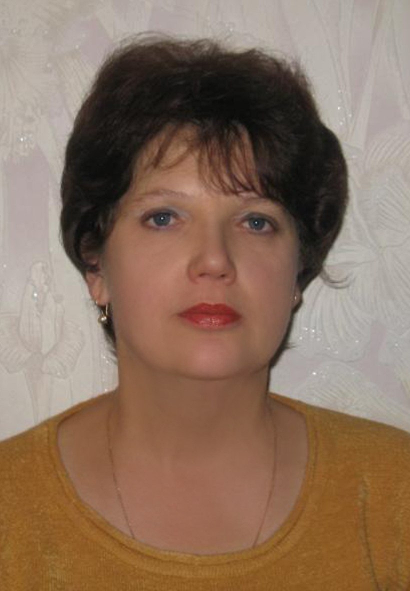 Нилова Елена Викторовна.